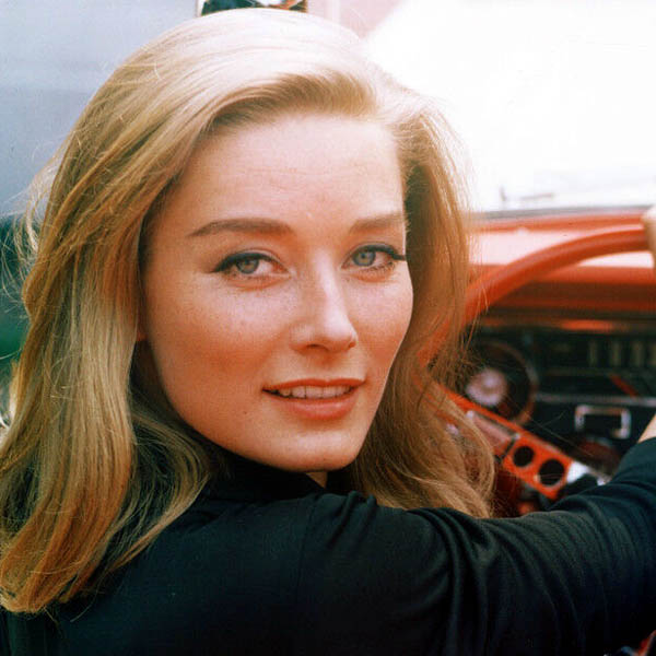 Tania Mallet